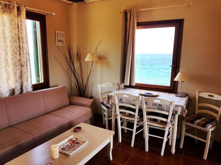 Aegean Bliss Residences Karfas Karfás Buitenkant foto